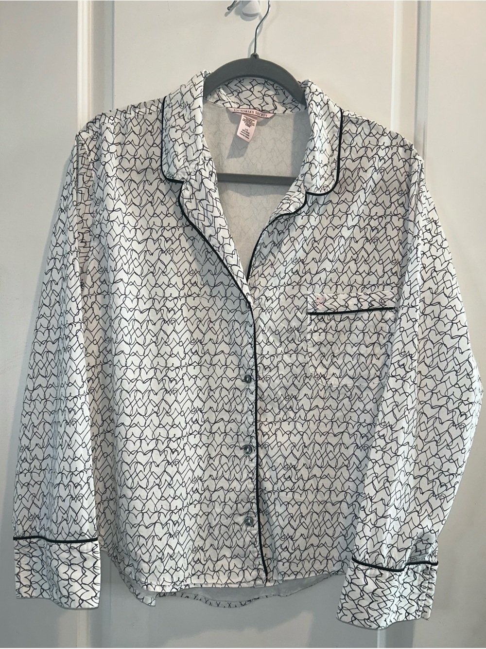 Victoria's Secret White Pajama Top and pants with Black Heart Line Print